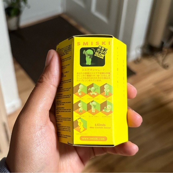 NWT Smiski Dressing Series blind box - Picture 4 of 6